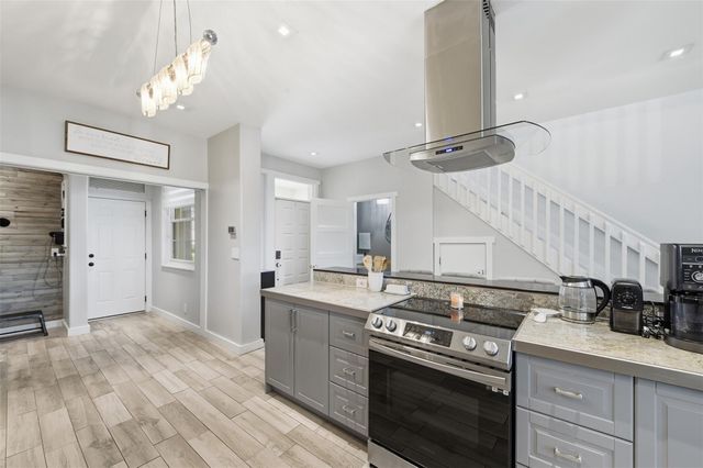 9788 Royal Palm Boulevard, Coral Springs, FL 33065