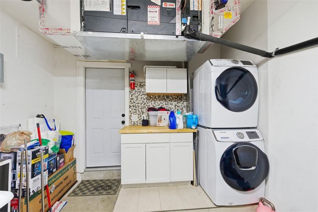 9788 Royal Palm Boulevard, Coral Springs, FL 33065