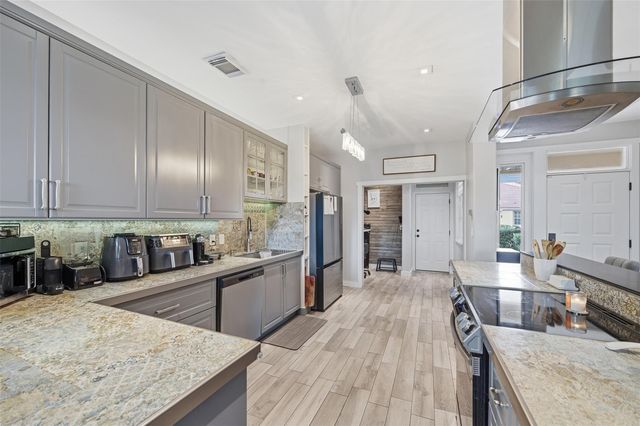 9788 Royal Palm Boulevard, Coral Springs, FL 33065