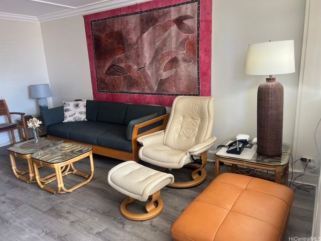 425 Ena Road B1002, Honolulu, HI 96815