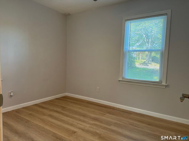 5 Webster Drive, Ansonia, CT 06401