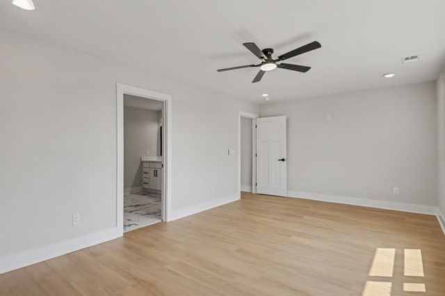 1121 Lawrence Ave Unit 3, Madison, TN 37115