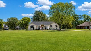 198 Meadow Lane, Deatsville, AL 36022