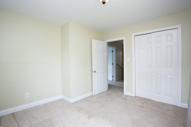 72 Hawley Street, Newington, CT 06111