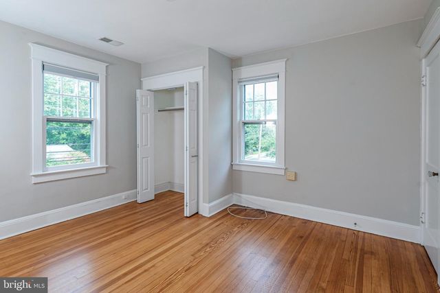 91 LINDEN LN, Princeton, NJ 08540