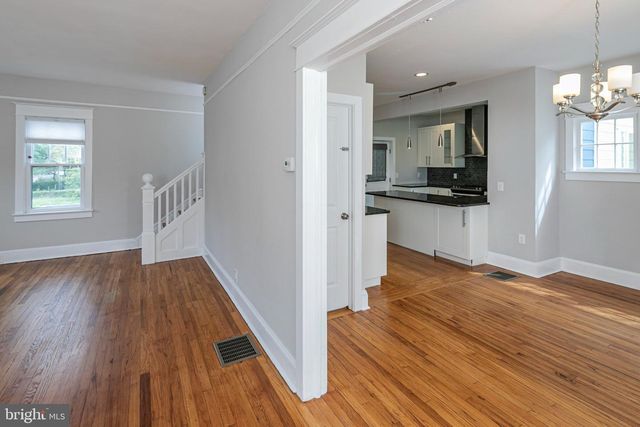 91 LINDEN LN, Princeton, NJ 08540