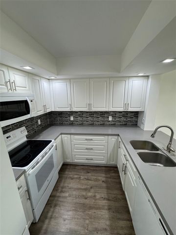 1651 SW 127th Ave 211A, Hollywood, FL 33027