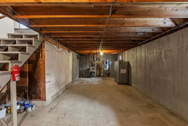 1 Forest Road, Forestdale, MA 02644