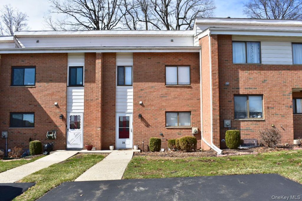 34 Poplar Lane, Middletown, NY 10941