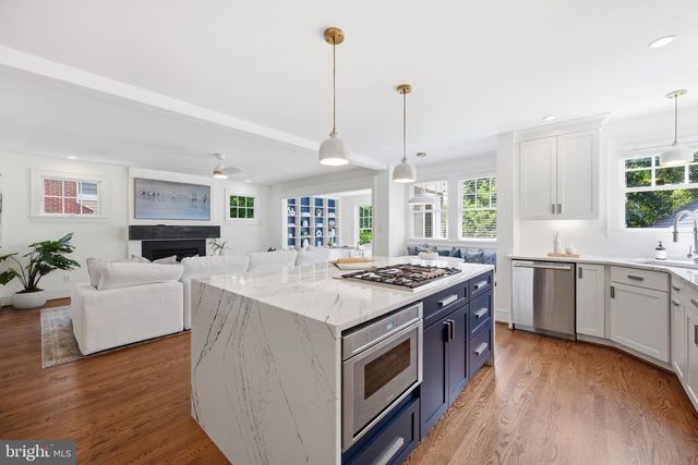 2916 2ND ST N, Arlington, VA 22201