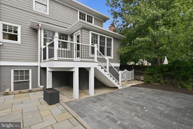 2916 2ND ST N, Arlington, VA 22201