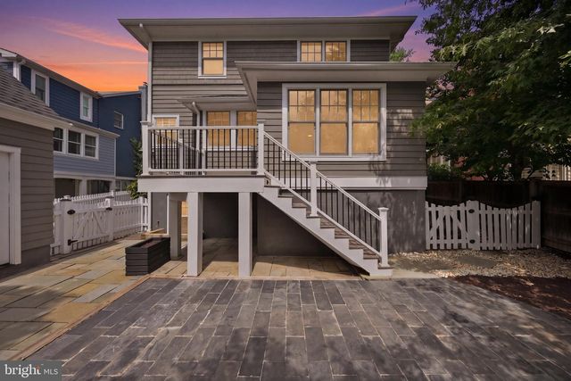 2916 2ND ST N, Arlington, VA 22201