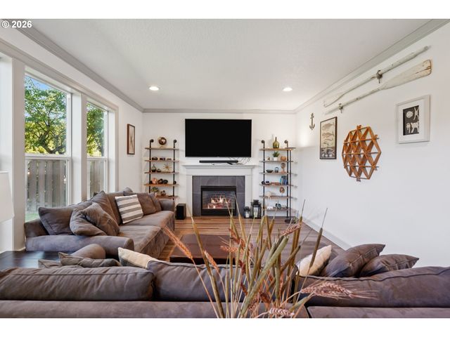 3753 Nw TALAMORE Ter, Portland, OR 97229