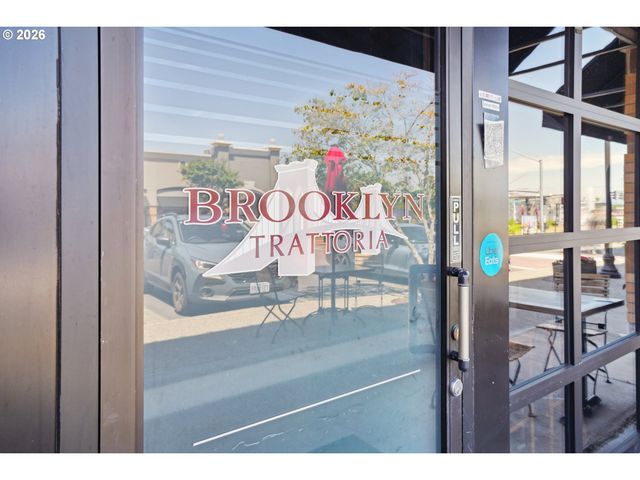 3753 Nw TALAMORE Ter, Portland, OR 97229