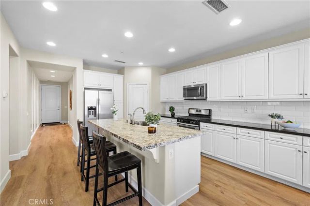 11514 Elderberry, Corona, CA 92883