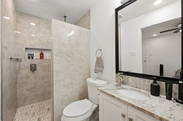 2314 Benbrook Drive, Carrollton, TX 75007