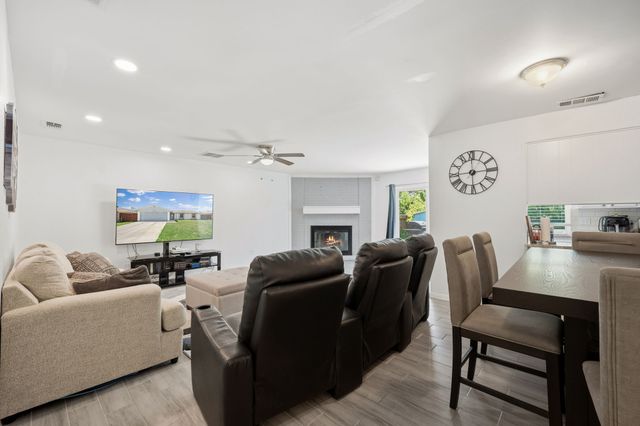 2314 Benbrook Drive, Carrollton, TX 75007