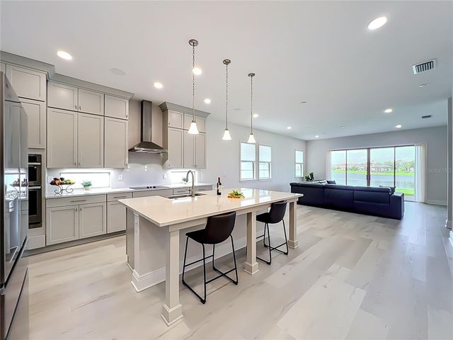 13809 LARKTON LANE, Orlando, FL 32832