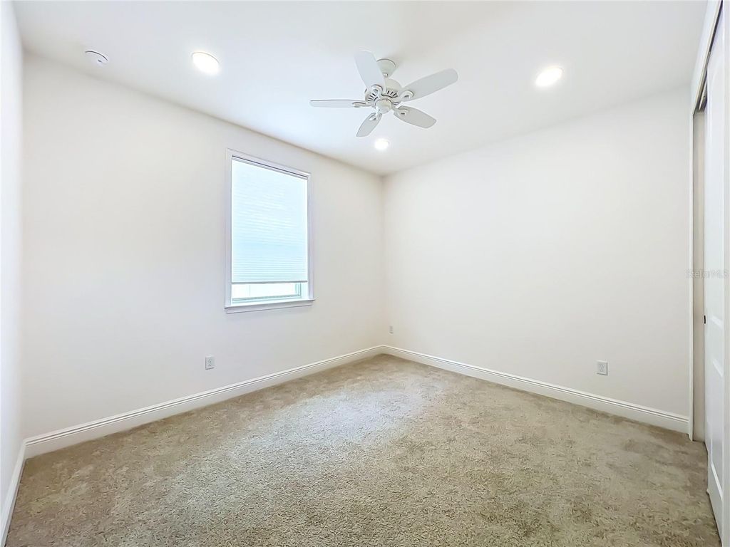 Image 46 of property listing at 13809 LARKTON LANE, Orlando, FL 32832
