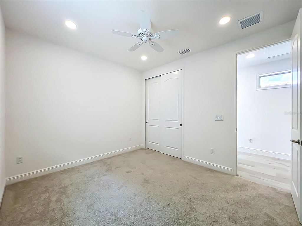 Image 47 of property listing at 13809 LARKTON LANE, Orlando, FL 32832