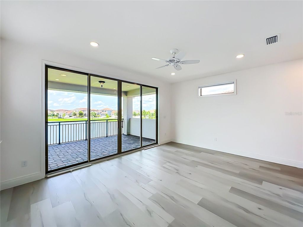 Image 48 of property listing at 13809 LARKTON LANE, Orlando, FL 32832