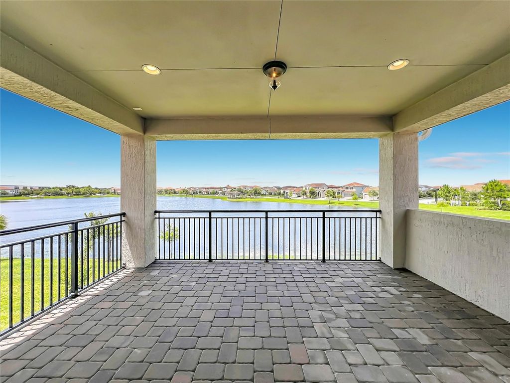 Image 63 of property listing at 13809 LARKTON LANE, Orlando, FL 32832