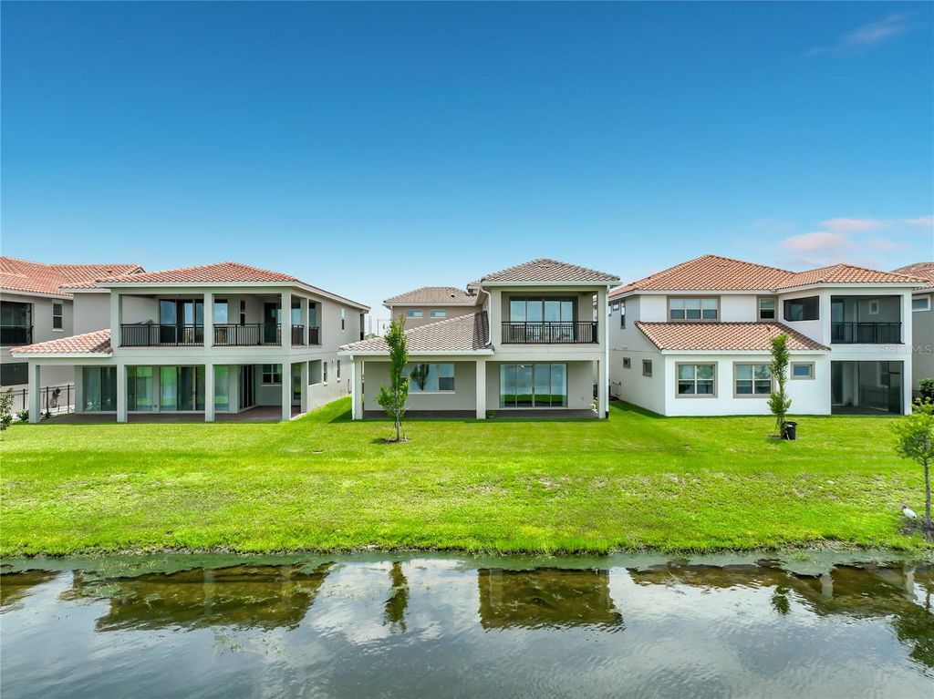 Image 71 of property listing at 13809 LARKTON LANE, Orlando, FL 32832