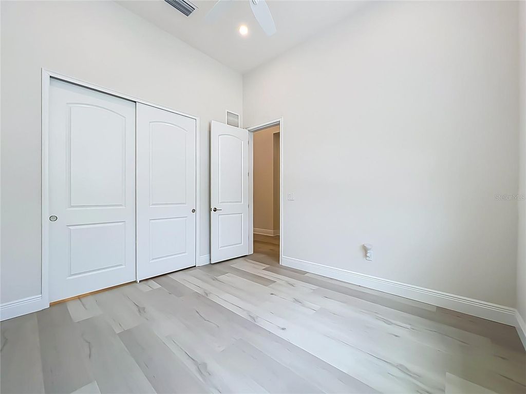 Image 9 of property listing at 13809 LARKTON LANE, Orlando, FL 32832