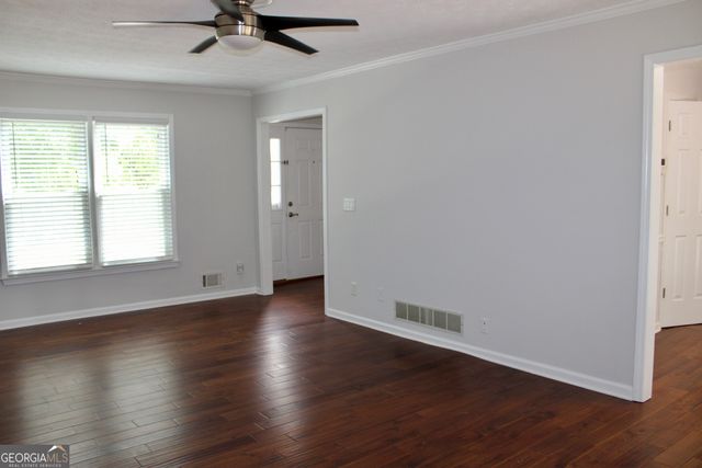 2160 Lakeway Drive, Dacula, GA 30019
