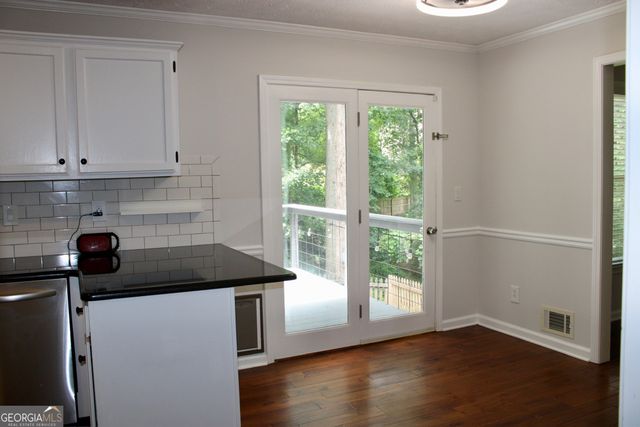 2160 Lakeway Drive, Dacula, GA 30019