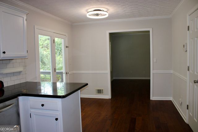 2160 Lakeway Drive, Dacula, GA 30019