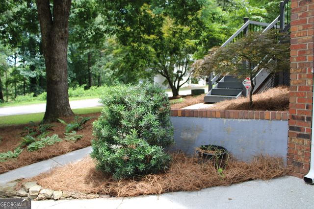 2160 Lakeway Drive, Dacula, GA 30019