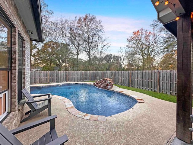 1107 Camellia Way, Denham Springs, LA 70726