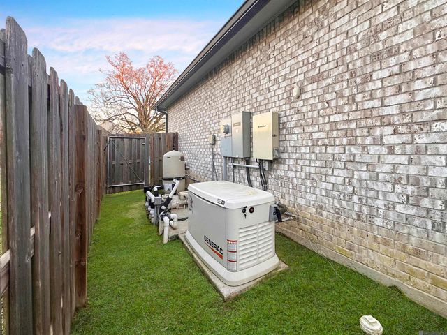 1107 Camellia Way, Denham Springs, LA 70726