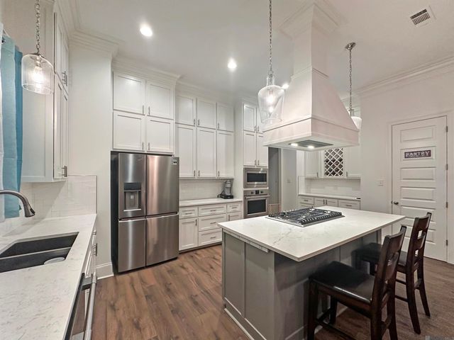 1107 Camellia Way, Denham Springs, LA 70726