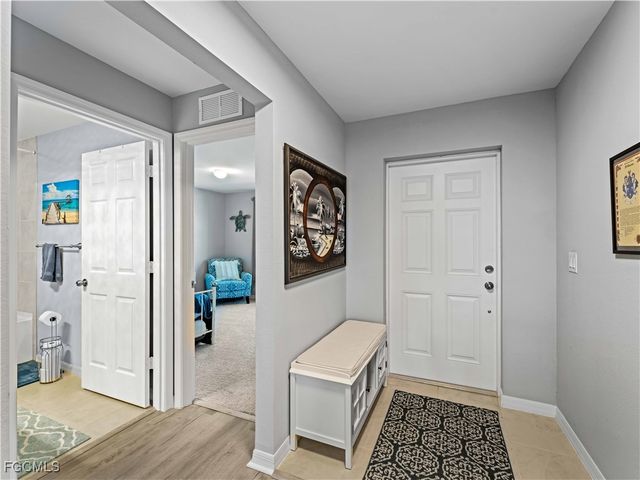 917 NW 13th AVE, Cape Coral, FL 33993