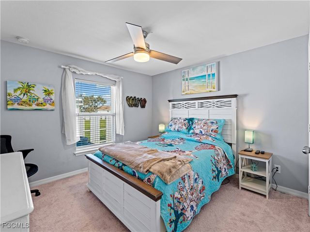 917 NW 13th AVE, Cape Coral, FL 33993