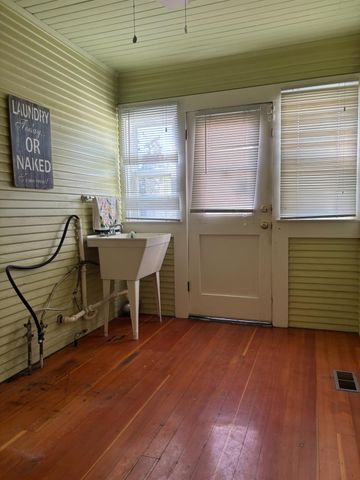 465 N Tuxedo Ave, Stockton, CA 95204