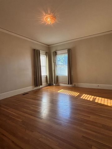 465 N Tuxedo Ave, Stockton, CA 95204