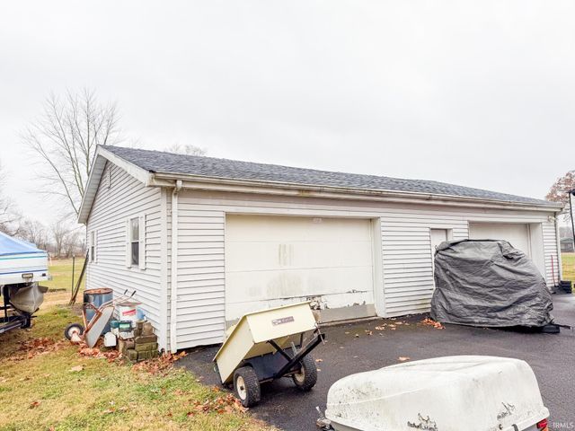 299 Grant Street, Rome City, IN 46784