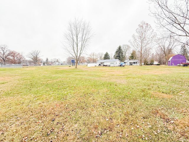 299 Grant Street, Rome City, IN 46784