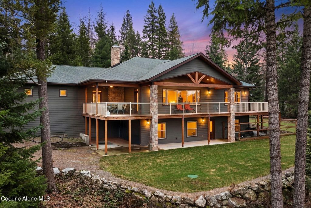 457 Gypsy Bay RD, Sagle, ID 83860 photo 2