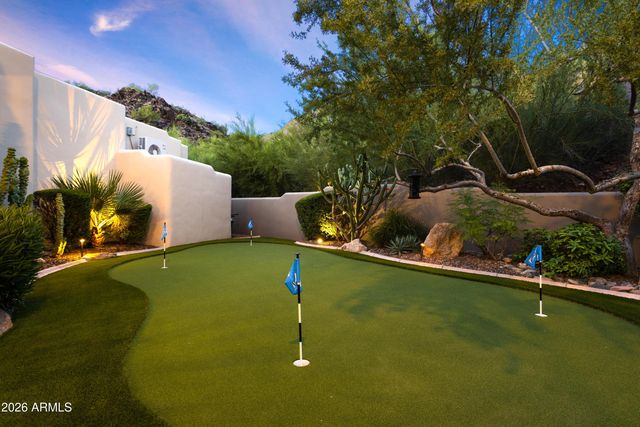 7127 N 23RD Place N, Phoenix, AZ 85020