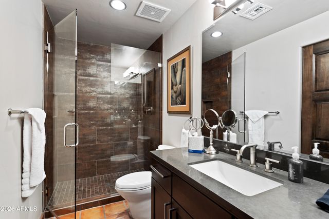7127 N 23RD Place N, Phoenix, AZ 85020