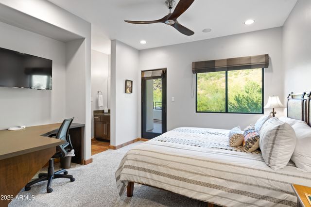 7127 N 23RD Place N, Phoenix, AZ 85020