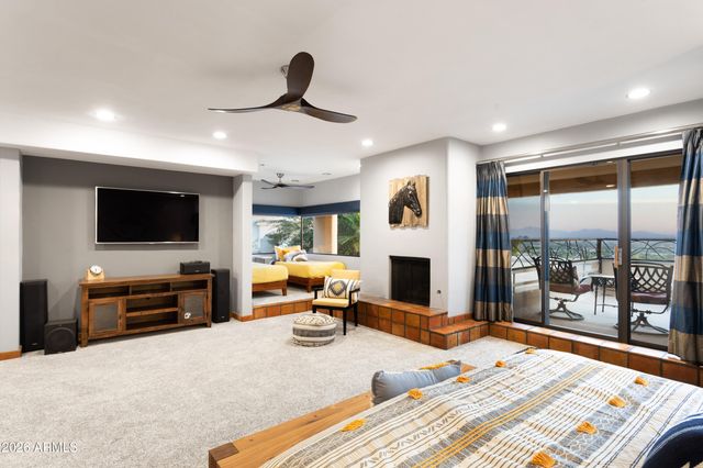 7127 N 23RD Place N, Phoenix, AZ 85020