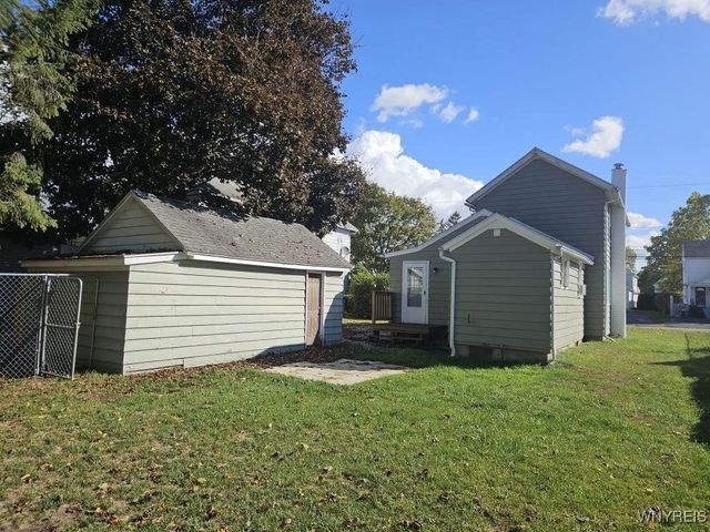 110 Hutchins Street, Batavia City, NY 14020