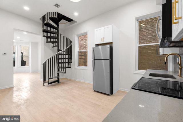 1805 CHESTNUT ST, Philadelphia, PA 19103