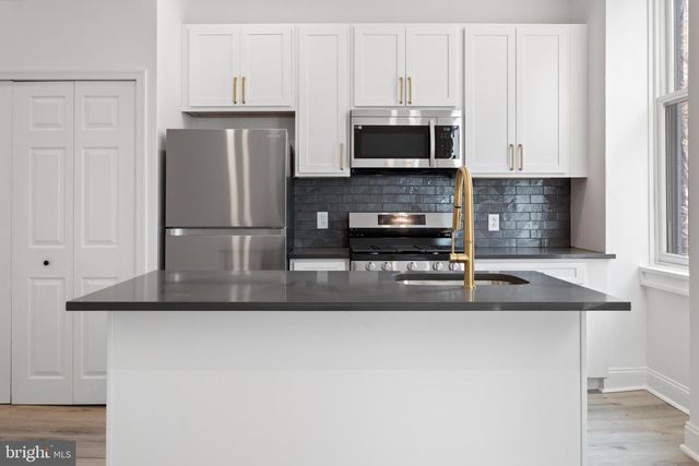 1805 CHESTNUT ST, Philadelphia, PA 19103