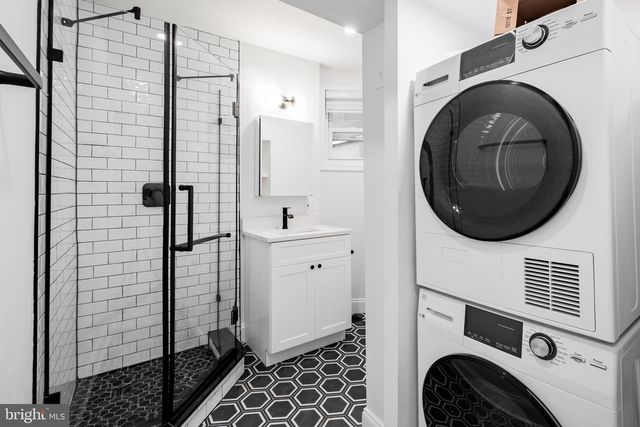 1805 CHESTNUT ST, Philadelphia, PA 19103